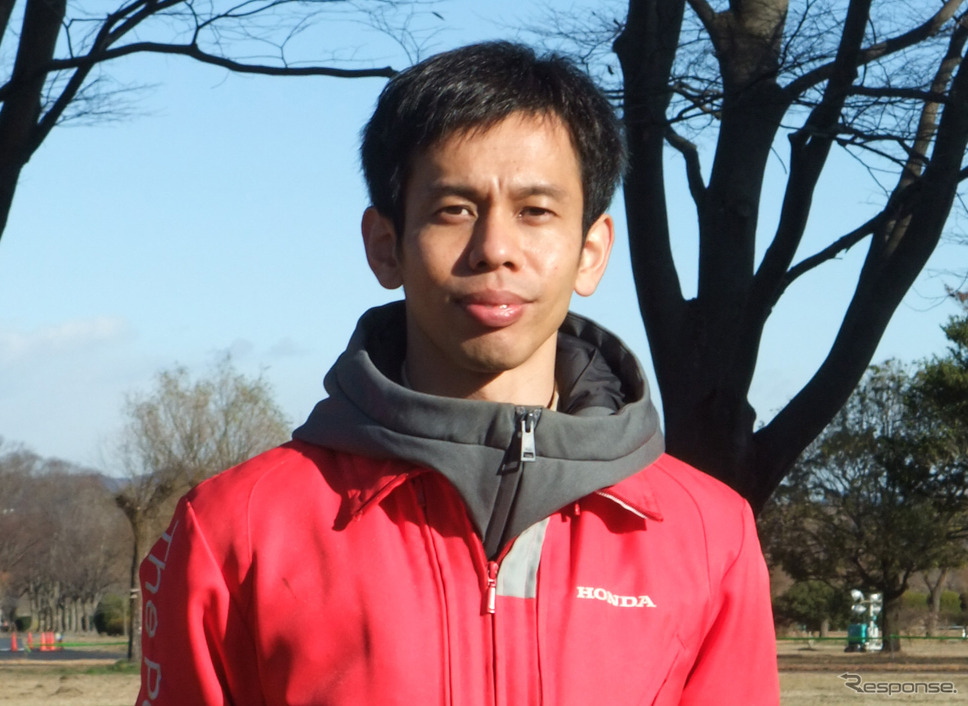 ホンダ熱気球レーシングチームの上田諭選手《写真撮影 井元康一郎》