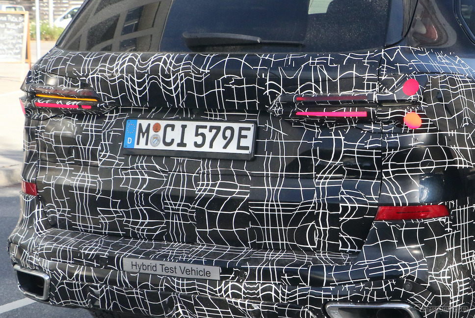 BMW X5 改良新型に設定されるPHEVモデルのプロトタイプ(スクープ写真)《APOLLO NEWS SERVICE》