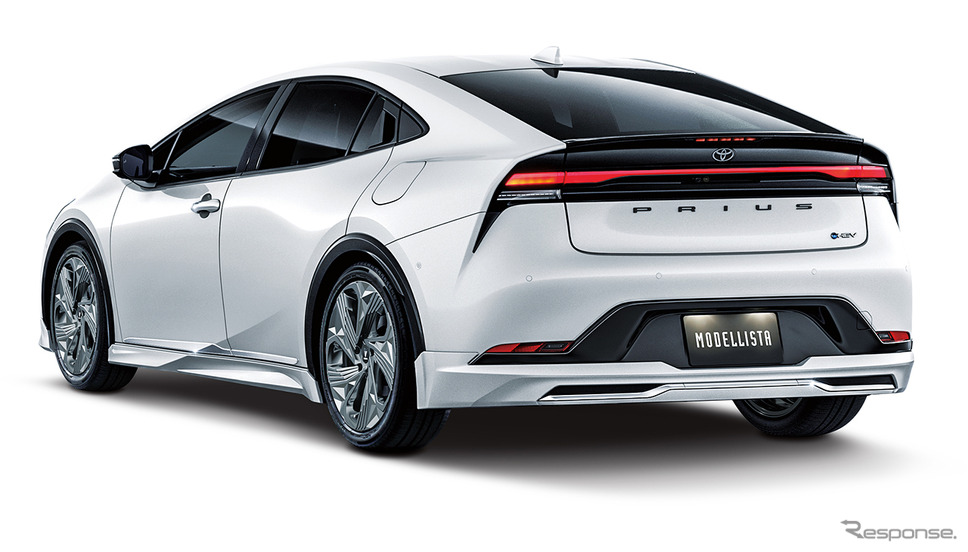 トヨタ プリウス 新型 ELEGANT ICESTYLE《写真提供:トヨタカスタマイジング&ディベロップメント》
