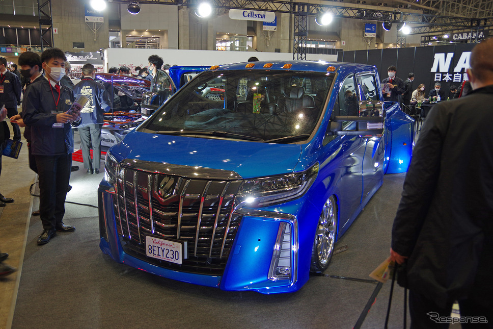 NATSが製作したアルファードのピックアップトラック(東京オートサロン2023)《写真撮影 宮崎壮人》