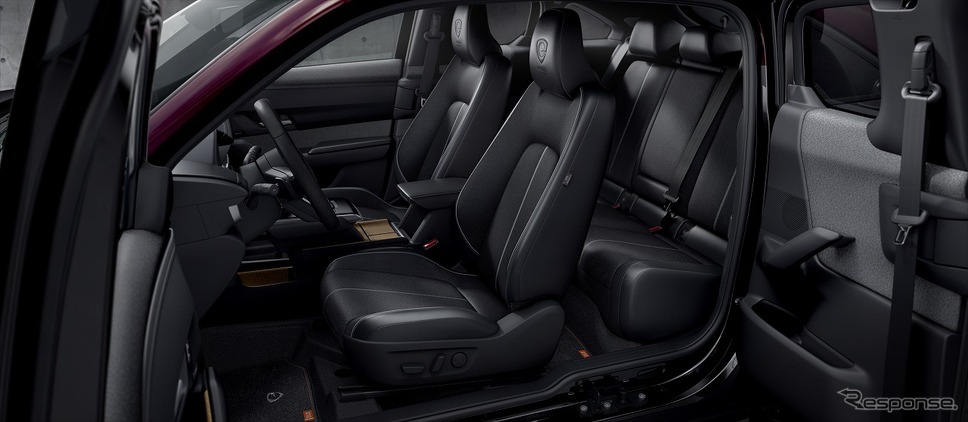 マツダ MX-30 e-SKYACTIV R-EV エディションR《写真提供 マツダ》