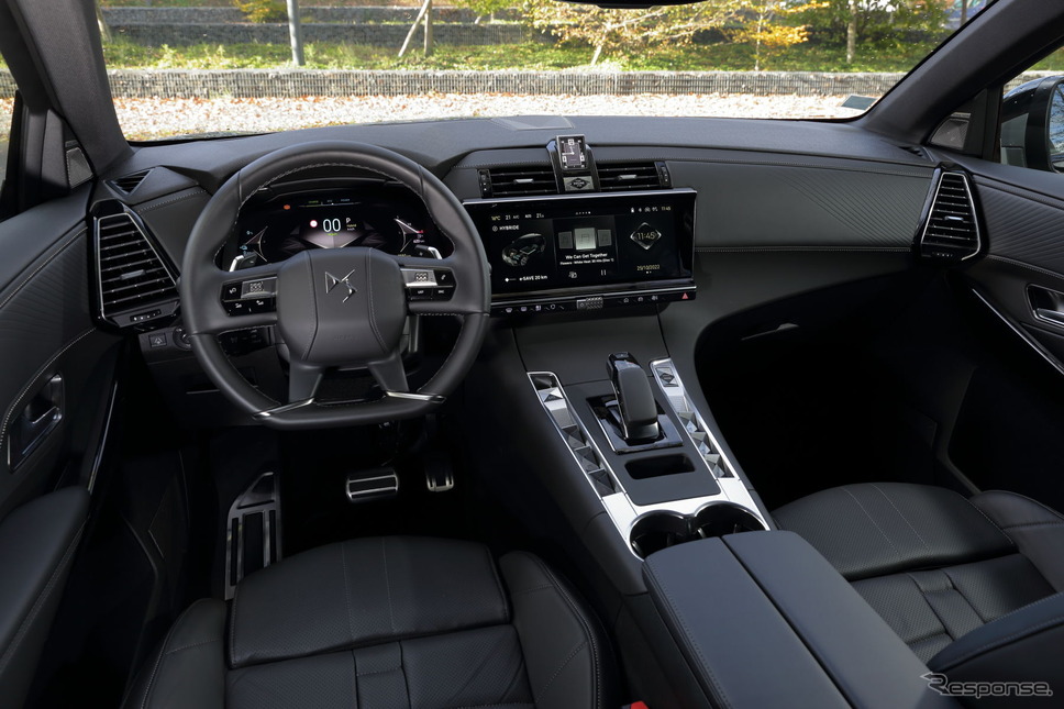 DS 7 E-TENSE 4X4 360（海外仕様）《写真撮影 南陽一浩》