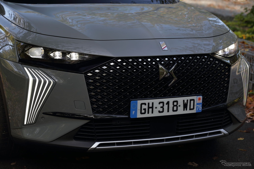 DS 7 E-TENSE 4X4 360（海外仕様）《写真撮影 南陽一浩》