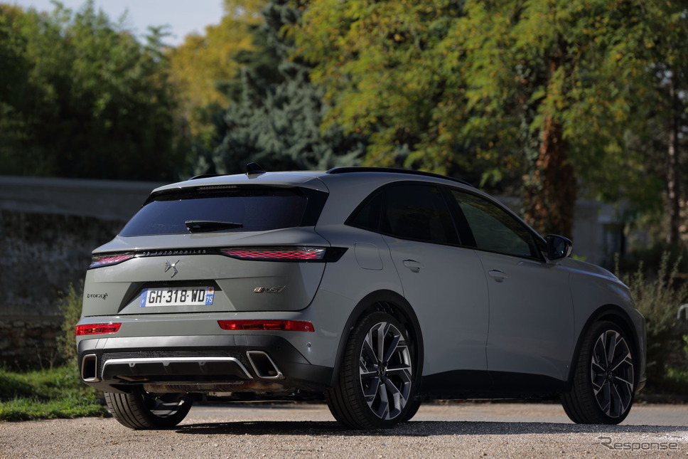 DS 7 E-TENSE 4X4 360（海外仕様）《写真撮影 南陽一浩》