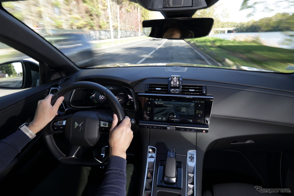 DS 7 E-TENSE 4X4 360（海外仕様）《写真撮影 南陽一浩》