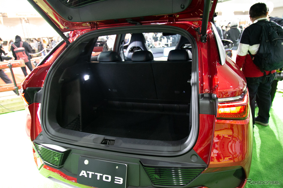 BYD ATTO 3(東京アウトドアショー2023)《写真撮影 二城利月》
