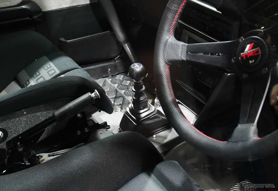 電動車には必要のないトランスミッションをあえて搭載した、トヨタのAE86 BEVコンセプト。その理由とは?《写真撮影 中村孝仁》