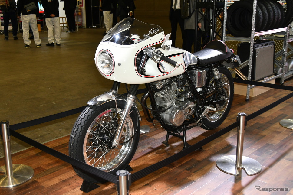 DUNLOP otona GARAGE(東京オートサロン2023)《写真撮影 中野英幸》