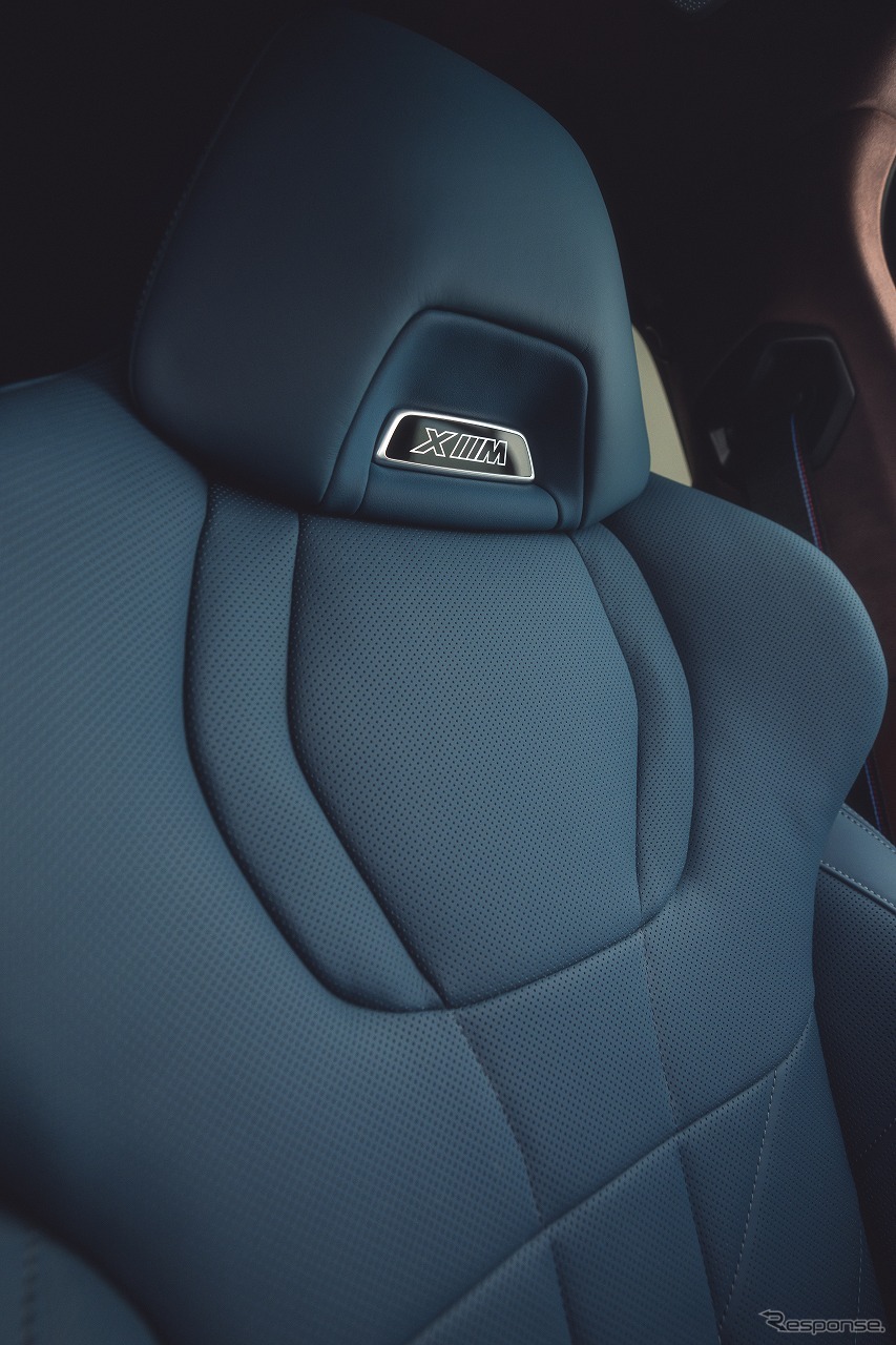 BMW XM《写真提供 ビー・エム・ダブリュー》