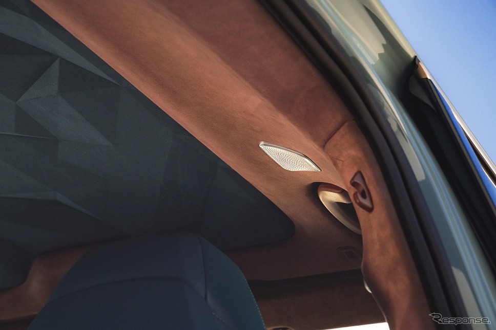 BMW XM《写真提供 ビー・エム・ダブリュー》