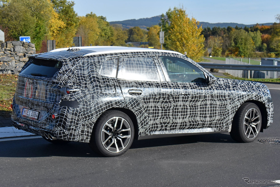 BMW X3 次期型プロトタイプ(スクープ写真)《APOLLO NEWS SERVICE》