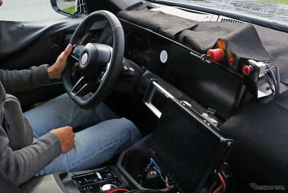 BMW X3 次期型プロトタイプ(スクープ写真)《APOLLO NEWS SERVICE》