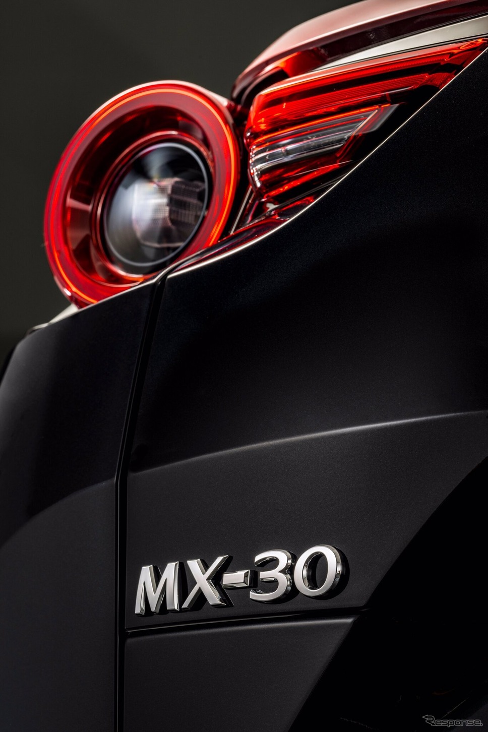 マツダ MX-30 e-SKYACTIV R-EV エディションR(欧州仕様)《Photo by Mazda Motor Europe》
