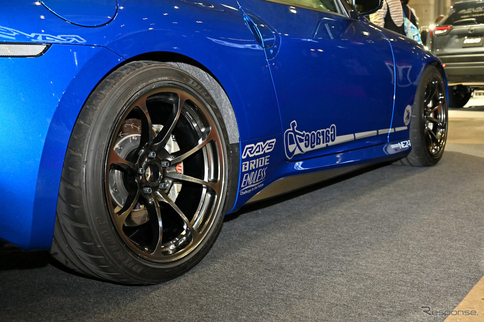 日産 フェアレディZ レイズ NE24(東京オートサロン2023)《写真撮影 雪岡直樹》