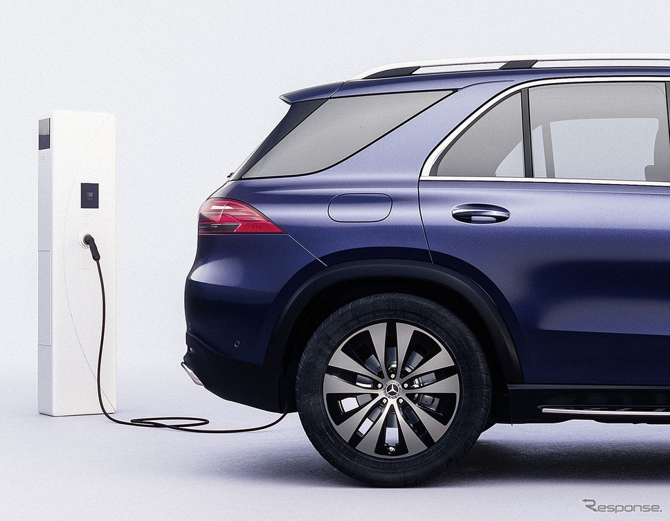 メルセデスベンツ GLE SUV 改良新型のPHEV《photo by Mercedes-Benz》