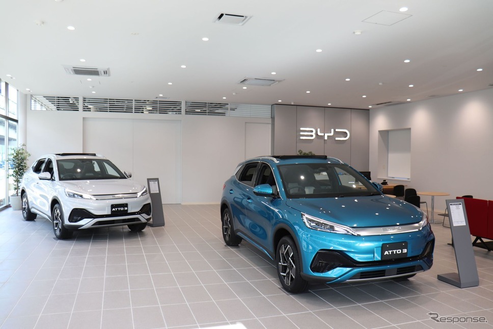 BYD正規ディーラー1号店オープン:販売戦略を分析《写真撮影 中尾真二》
