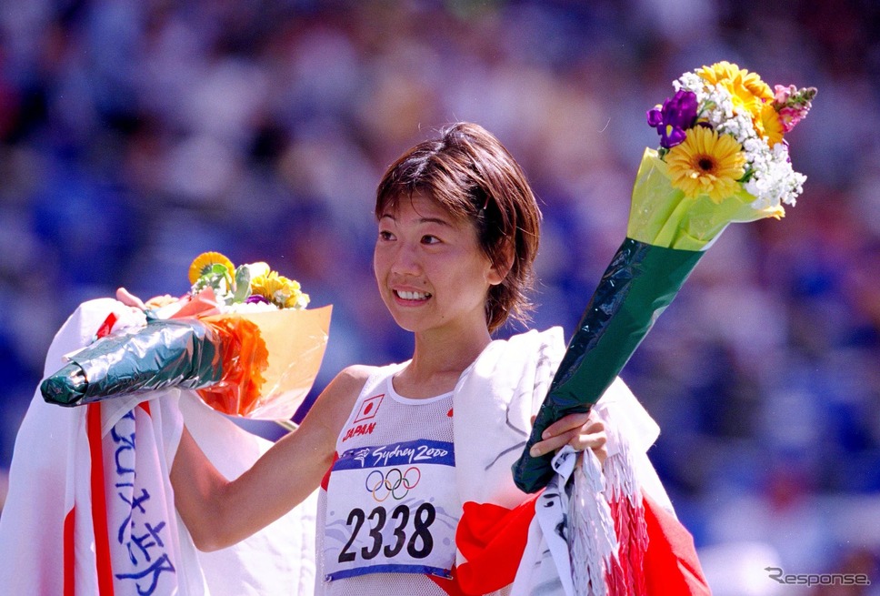 高橋尚子(2000年シドニーオリンピック)《Photo by Billy Stickland /Allsport/Getty Images Sport/ゲッティイメージズ》