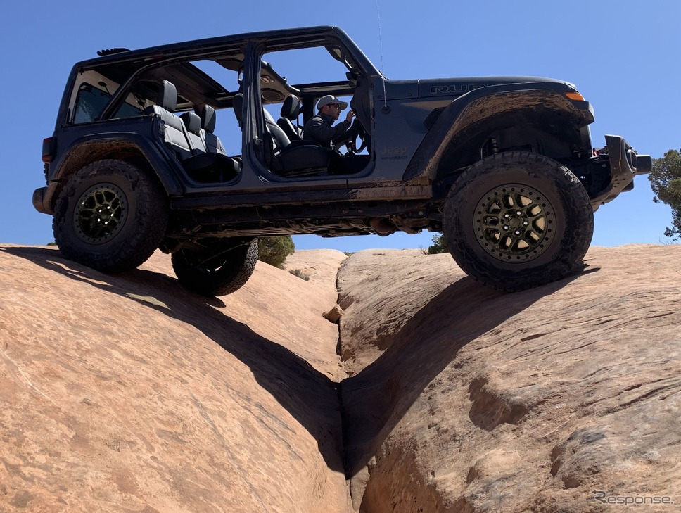 ジープ・ラングラー の「エクストリーム・リーコン・パッケージ」(参考)《photo by Jeep》