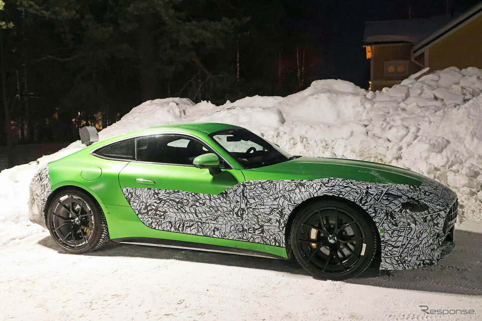メルセデスAMG GTクーペ 次期型プロトタイプ(スクープ写真)《APOLLO NEWS SERVICE》