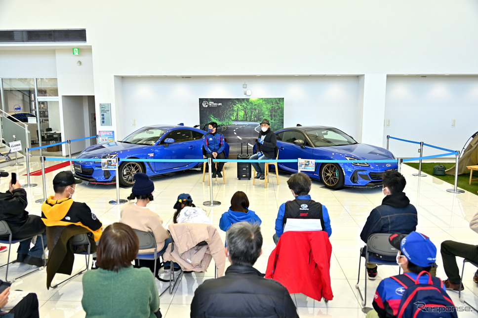 東京スバル三鷹店「Takuty Special Festa」《撮影 雪岡直樹》