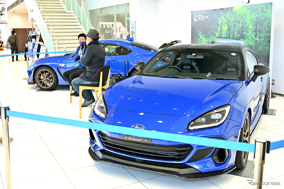 東京スバル三鷹店「Takuty Special Festa」《撮影 雪岡直樹》