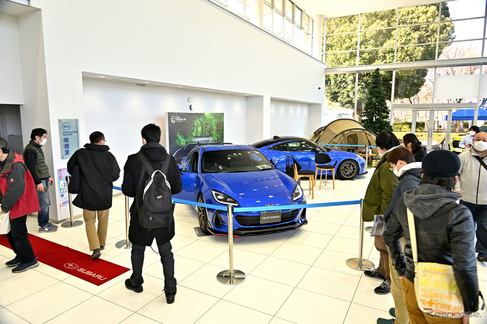 東京スバル三鷹店「Takuty Special Festa」《撮影 雪岡直樹》