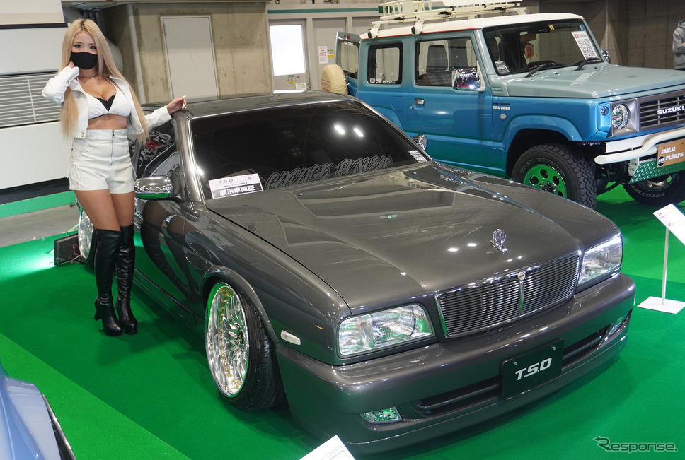 「シャコタン」など昭和的なカスタムの人気は今も息づいている(大阪オートメッセ2023)《写真撮影 宮崎壮人》