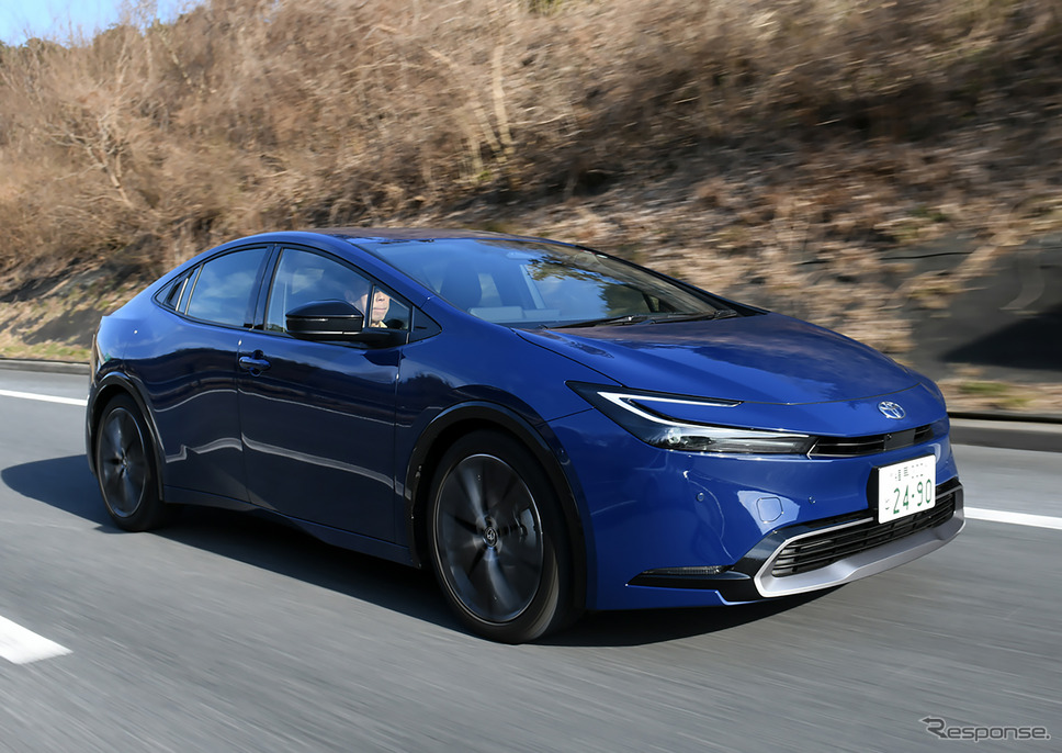 トヨタ プリウス 新型(2.0リットルハイブリッド E-Four)《写真撮影 中野英幸》