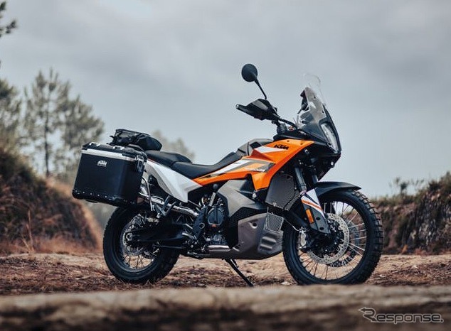 KTM 890アドベンチャーR《写真提供:KTM JAPAN》