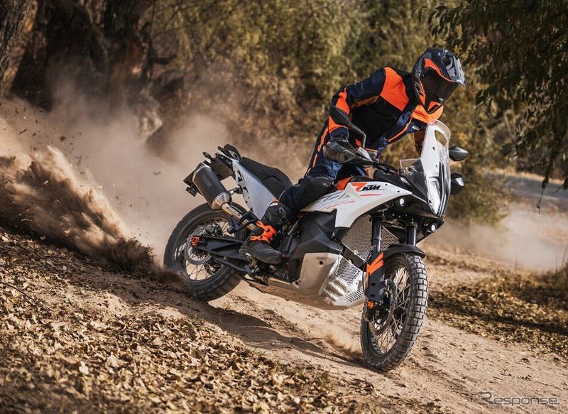 KTM 790アドベンチャー《写真提供:KTM JAPAN》