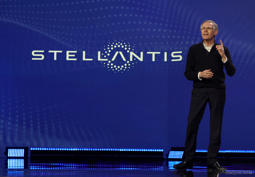 ステランティスのカルロス・タバレスCEO（Stellantis Keynote/CES 2023）《Photo by Ethan Miller/Getty Image/ゲッティイメージズ》