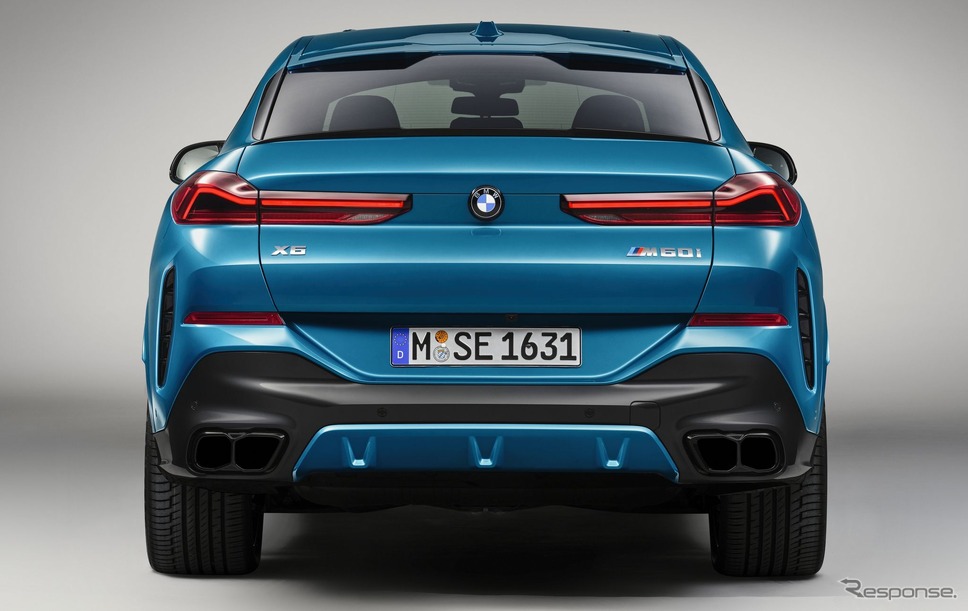 BMW X6 改良新型の「M60i」《photo by BMW》