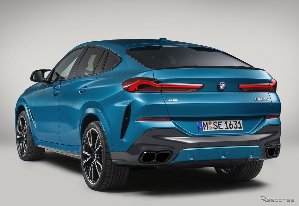 BMW X6 改良新型の「M60i」《photo by BMW》