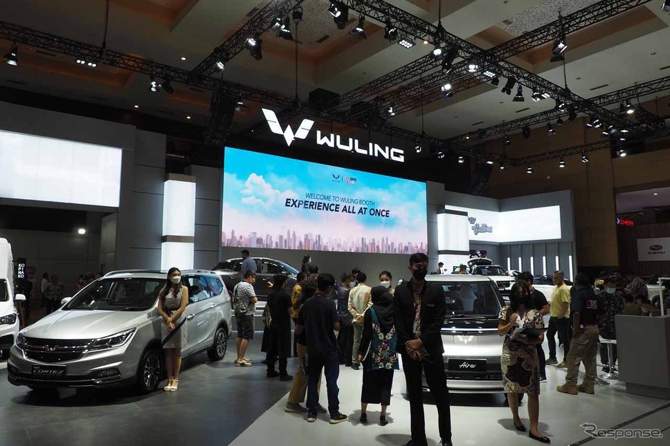 2022年には、日本車が牙城のインドネシア自動車市場で3％を超えるシェアを獲得した中国・ウーリン《写真撮影 会田肇》