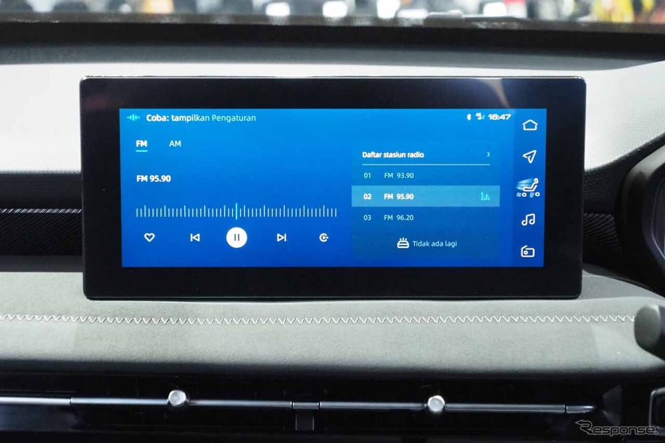 インフォテイメントシステム「Wind」。インドネシアにローカライズされた音声認識機能も備える《写真撮影 会田肇》