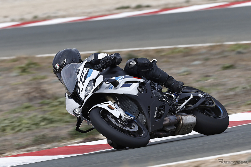 BMW S1000RR《写真提供 BMW Motorrad》
