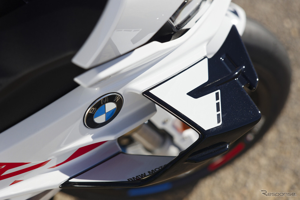 BMW S1000RR《写真提供 BMW Motorrad》