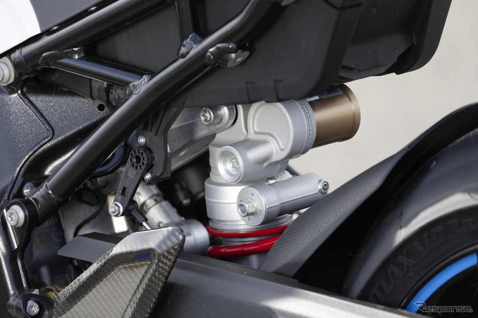 BMW S1000RR《写真提供 BMW Motorrad》