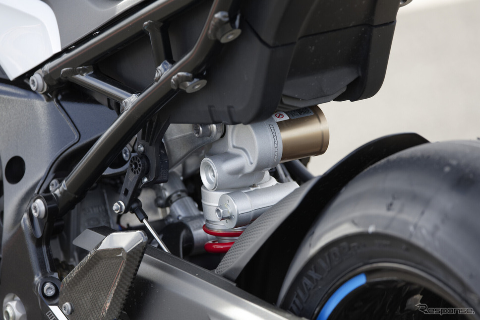 BMW S1000RR《写真提供 BMW Motorrad》
