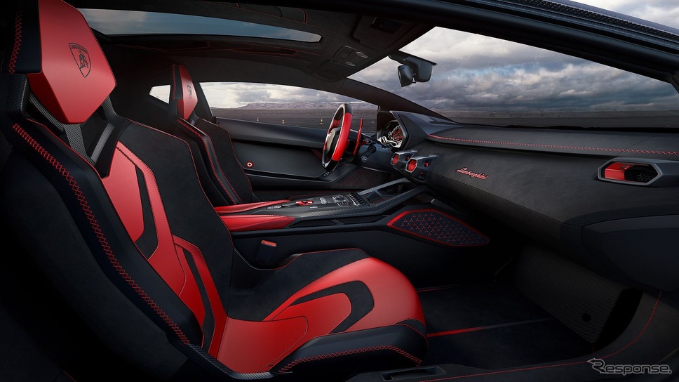 ランボルギーニ Invencible クーペ《photo by Lamborghini》
