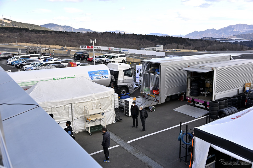 スーパー耐久公式テスト《写真撮影 雪岡直樹》