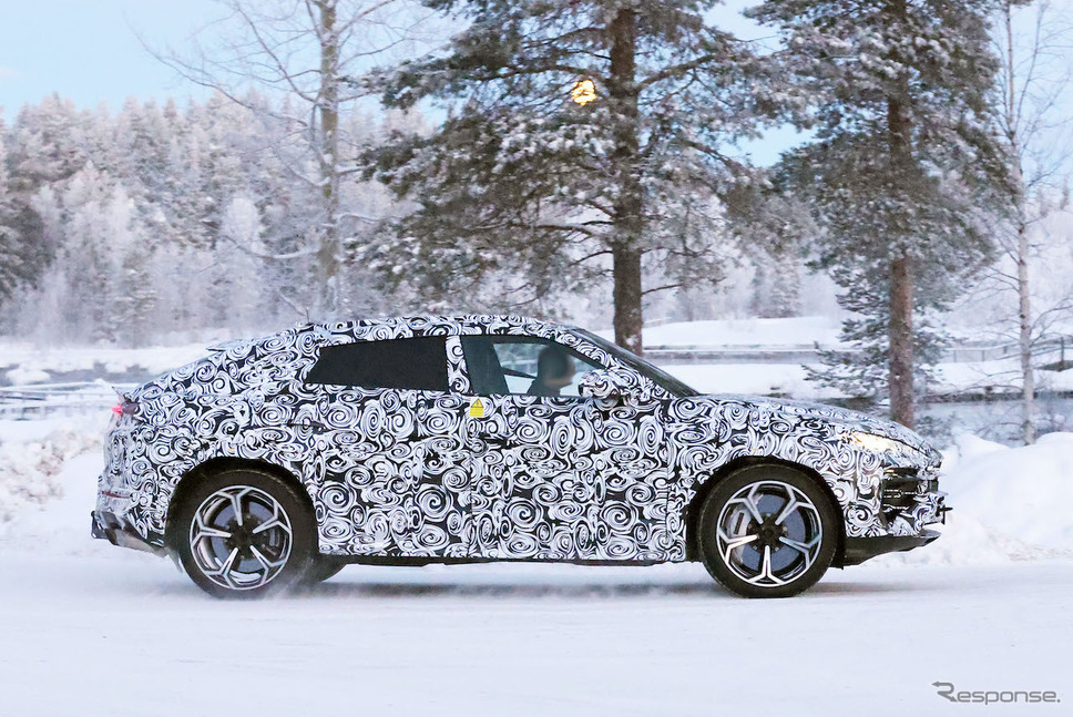 ランボルギーニ ウルスPHEV(仮)プロトタイプ(スクープ写真)《APOLLO NEWS SERVICE》