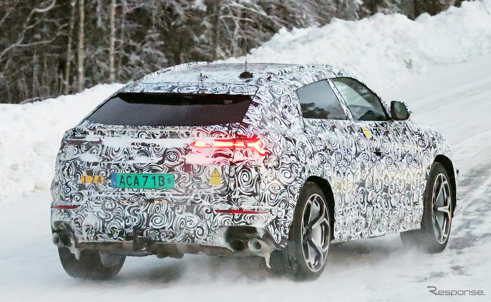 ランボルギーニ ウルスPHEV(仮)プロトタイプ(スクープ写真)《APOLLO NEWS SERVICE》