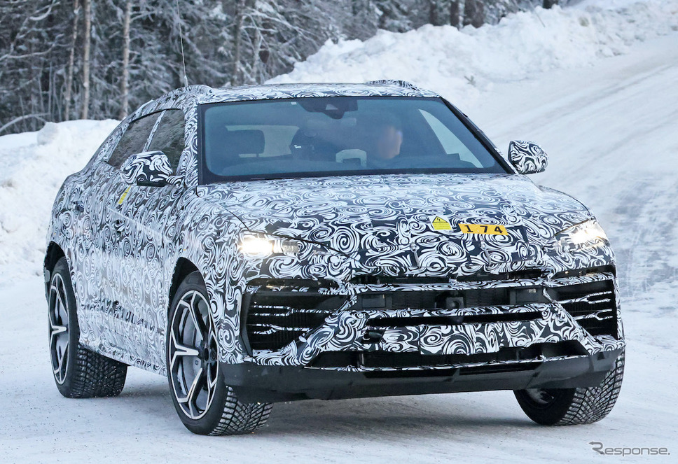 ランボルギーニ ウルスPHEV(仮)プロトタイプ(スクープ写真)《APOLLO NEWS SERVICE》