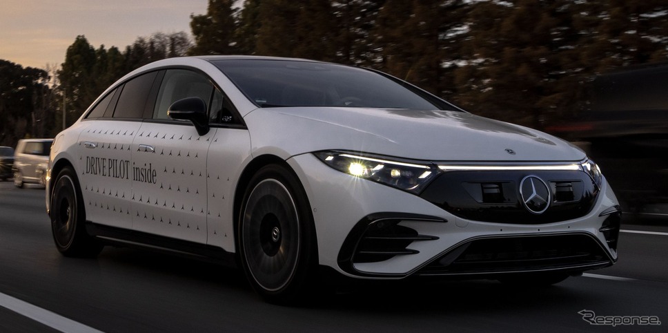 メルセデスベンツの自動運転「ドライブ・パイロット」を搭載した EQS《photo by Mercedes-Benz》