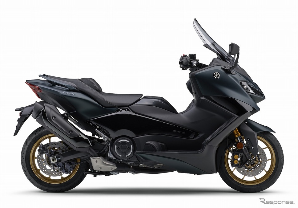 ヤマハ TMAX560 TECH MAX ABS（マットダークグリーン）《写真提供：ヤマハ発動機》