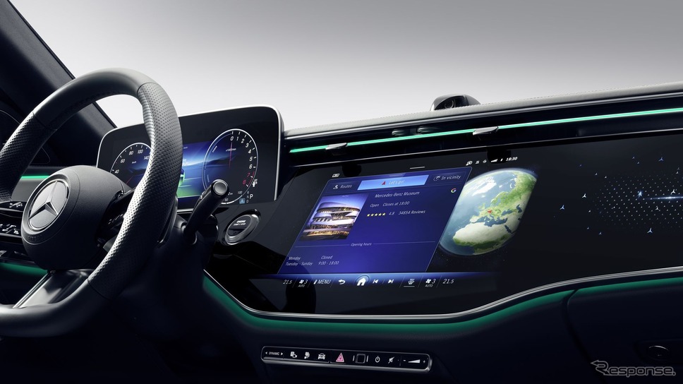メルセデスベンツの車載ディスプレイで利用できる Googleの「Place Details」《photo by Mercedes-Benz》