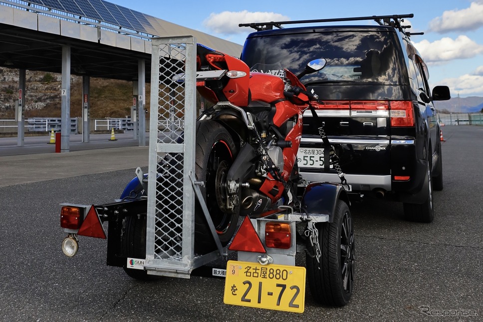 バイク用トレーラー《写真提供 アクティブ》