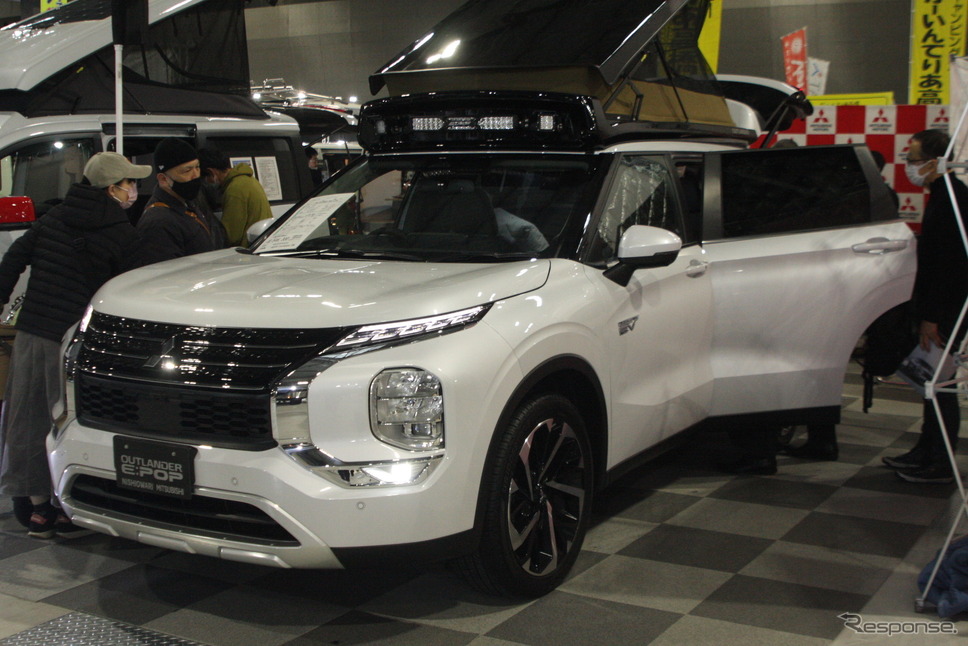 アウトランダーPHEV E:POP《写真撮影 南部武寛》