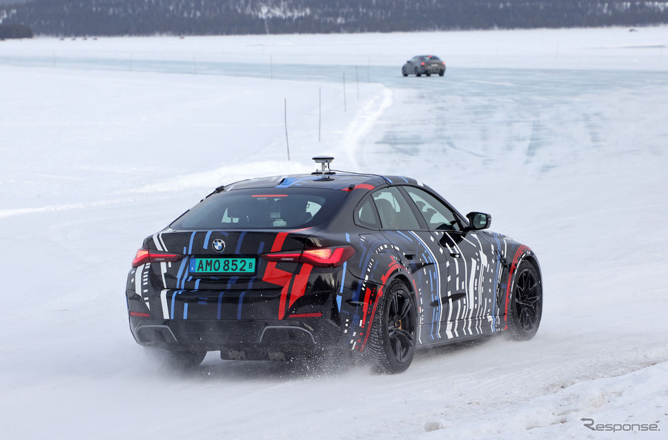 BMW Mが開発する高性能4モーターEVのプロトタイプ（スクープ写真）《APOLLO NEWS SERVICE》